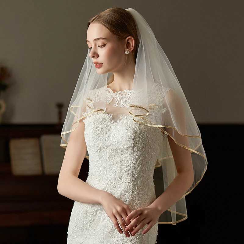 V773 Handmade Wedding Bridal Veil White Two-Layer Plain Tulle Gold Satin Edge Brides to Be Veil with Alloy Hair CombX240913