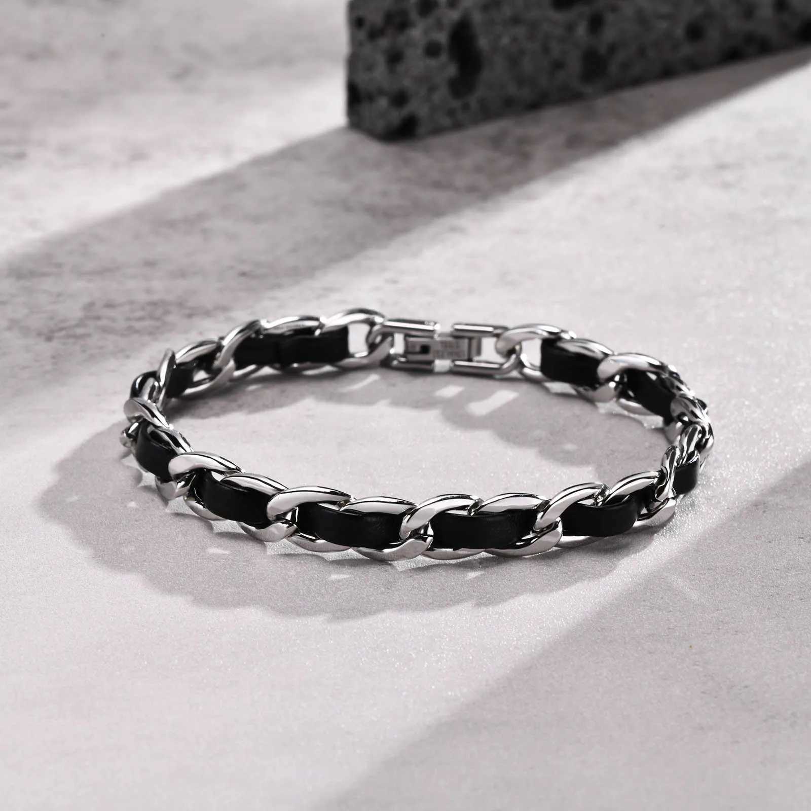 Mens Black Leather Chain Bracelets Waterproof Stainless Steel Cuban Links Chain Wristband Gift Jewelrypulseira masculinaX240913