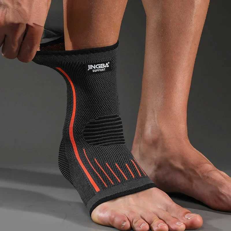 3D Compression Nylon Strap Belt Ankle Protector Football Ankle Support Basketball Ankle Brace Protective Outdoor Gym Socks Y240914
