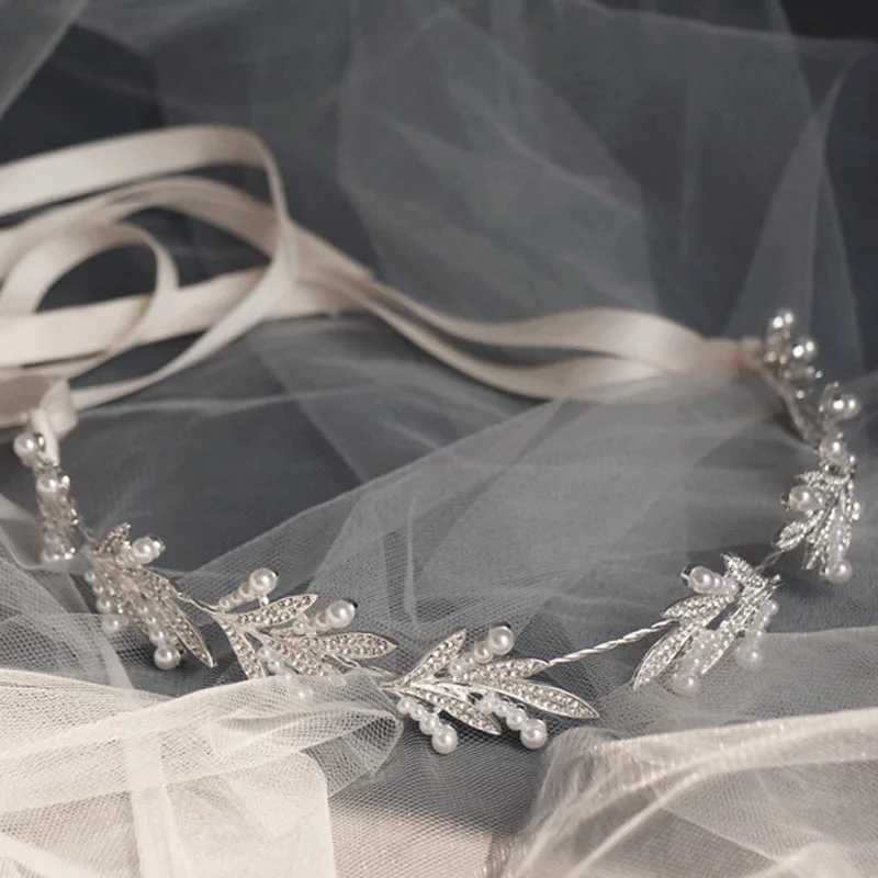 Pearl Rhinestone White Flower Headband Women Wedding Hair Accessories For Women Bride Tiara Headband Hair Jewelry HairbandX240913