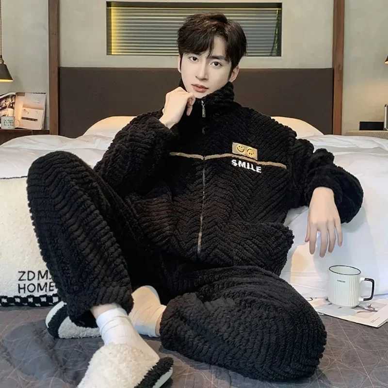 Antistatic Coral Fleece Mens Winter Pajamas Set Thicken Flannel Warm Sleepwear Big Size 3XL Zipper Soft Pajama Men pyjama homme Y240913