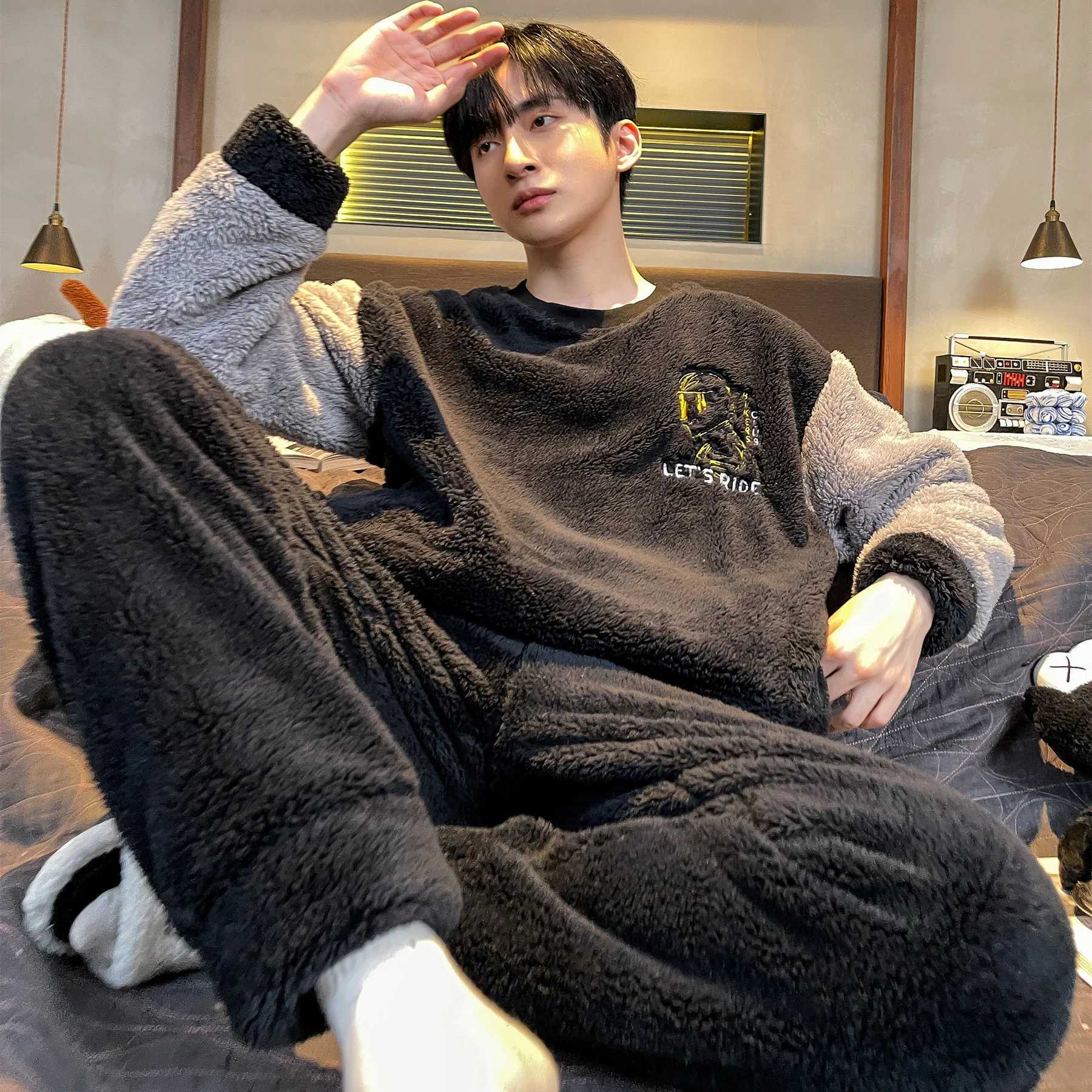 2024 Winter Men Fleece Casual Long Sleeve Pajamas Set Coral Velvet Cute Cartoon Sleepwear Plush Thicken Warm Homewear 3XL Y240913