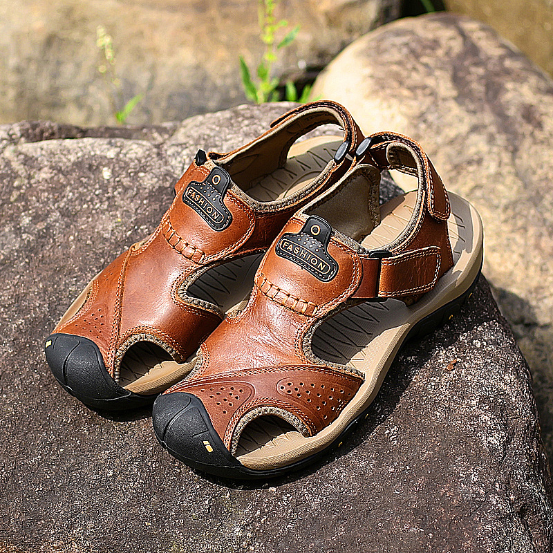 Classic Men's Sandals Summer Soft Leather Sandals Breathable Men Shoes Genuine Leather Sandals Soft Outdoor Men Roman Sandals