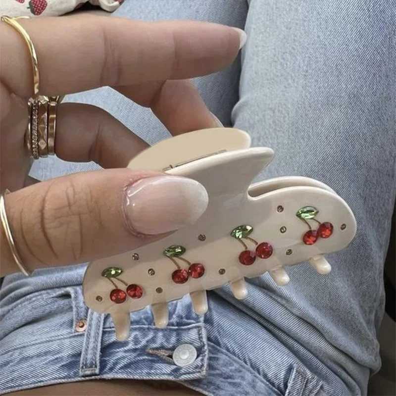 Spring Cherry Shining Diamond Clasp Hair Accessories For Women Grab Clip Trendy Claw Clips Grasp Your Hair FirmlyX240912