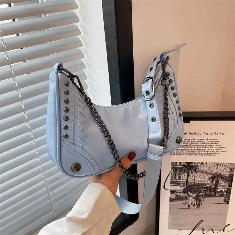 Gothic Bag Vintage 2024 Fashion Moto Biker Shoulder Rock Style Metal Chain Pu Leather Casual Handbags for Women 240913