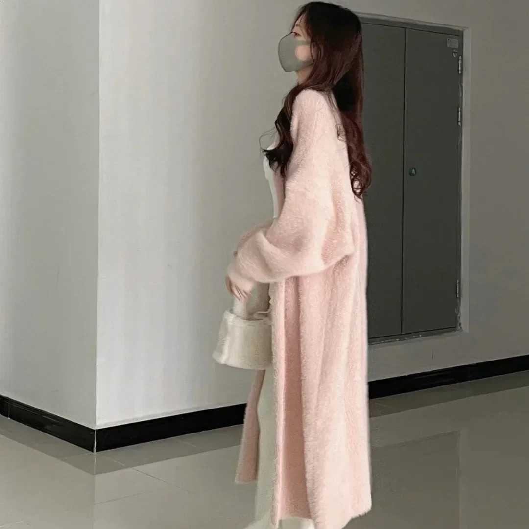 Soft Waxy Knitted Cardigan Sweater Women Autumn and Winter Loose Large Size Slim Lazy Wind Mink Velvet Long Coat 240904