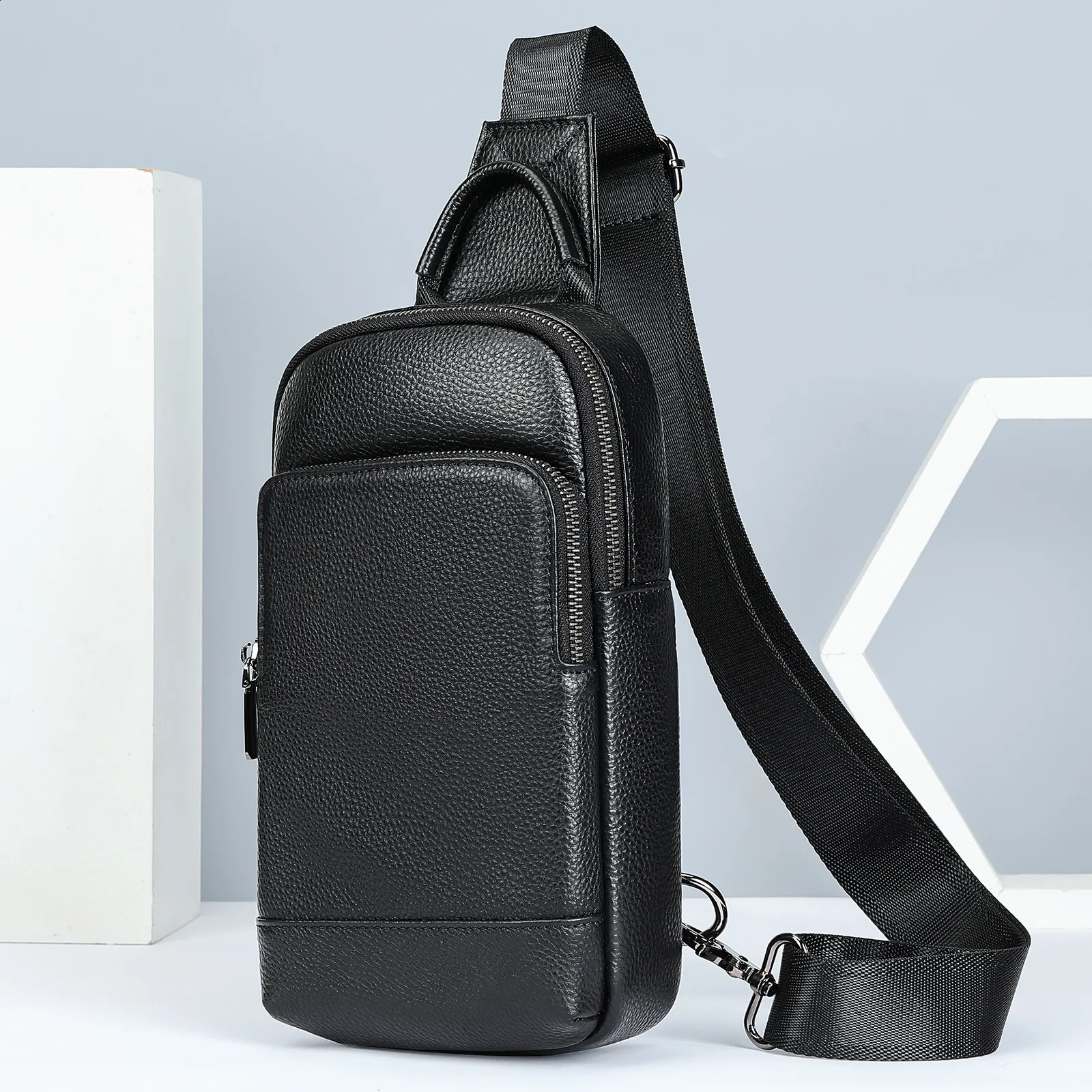 Mens Bag Fashion Chest Bag Black Shoulder Cross Bag 100% Genuine Leather Messenger Bag Mens Small Backpack 240907