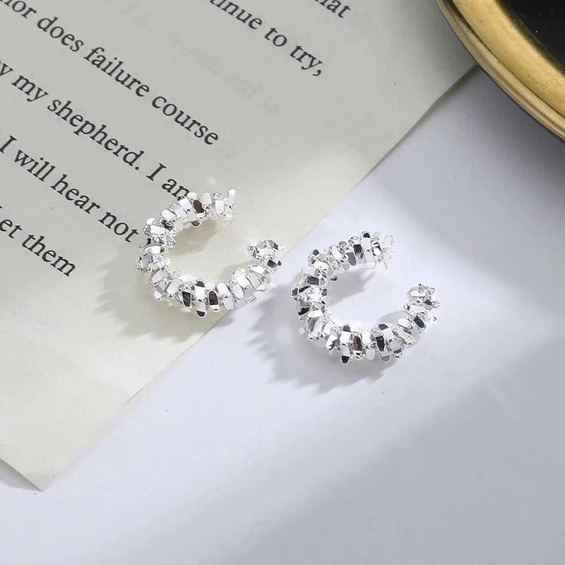 Hot 1 Pcs Irregular Star Clip Earrings For Women Fashion Simple No Piercing Ear Cuff Jewelry GiftX240913