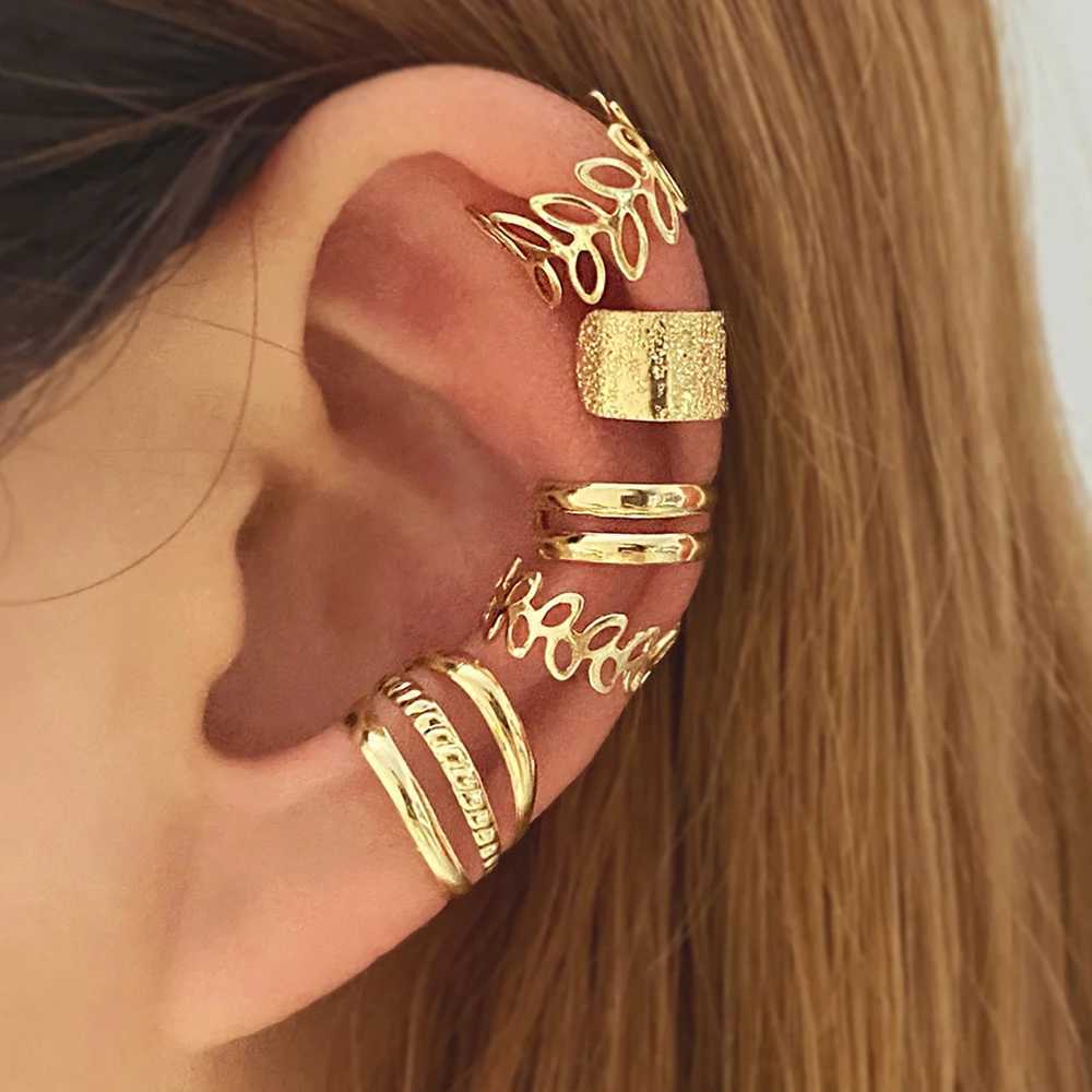 Vintage Gold-Plated Clip Earrings for Men and Women Creative and Simple C-Shaped Ear Clip Set Fashionable Trend Jewelry GiftX240913
