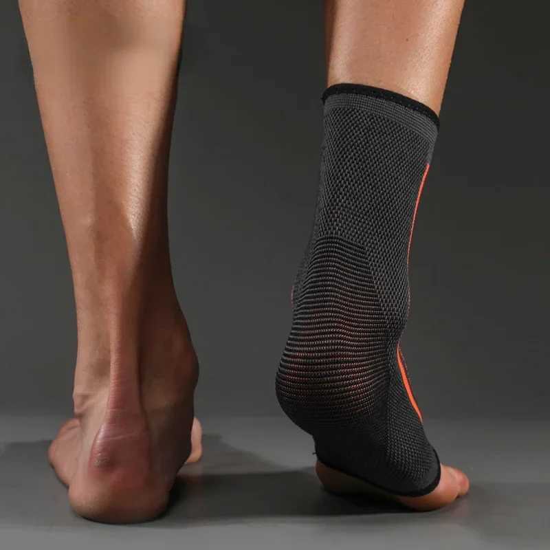 3D Compression Nylon Strap Belt Ankle Protector Football Ankle Support Basketball Ankle Brace Protective Outdoor Gym Socks Y240914