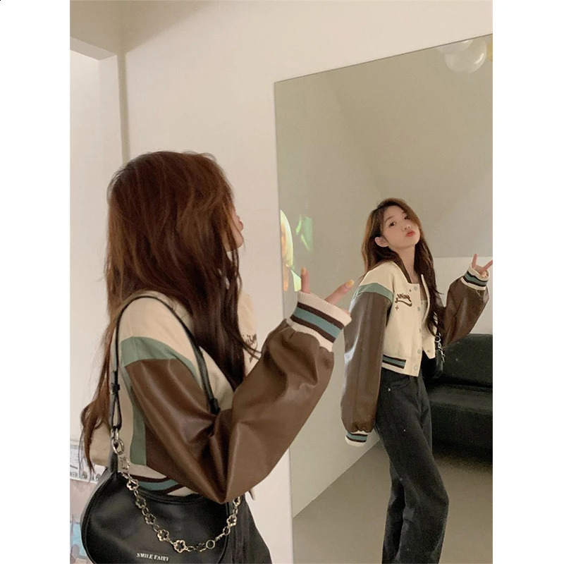 Y2K Cropped Baseball Jackets Women Harajuku Oversized Bomber Coat Streetwear Korean Letter Print Casual Short Outerwear Tops 240904