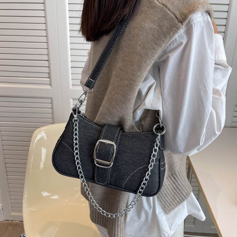 Women Bag Fashion Shoulder Bag Crossbody Bag Armpits Bag Trendy Simple Design Free shipping