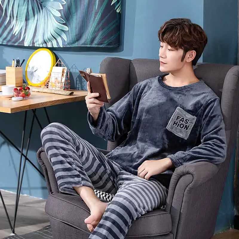 Winter New Thickening Round Neck Long Sleeve 2 Piece Outfit Set Man Flannel Man Clothing Set Advanced Printing Lounge Sets Man Y240913