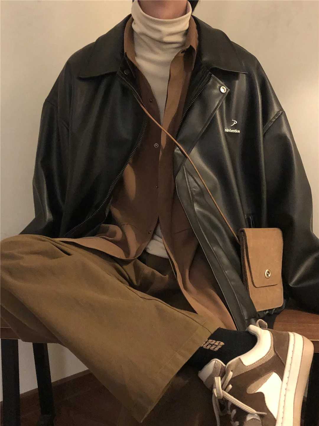 Spring Autumn PU leather jacket mens retro Black motorcycle leather Loose Lapel Streetwear Trendy Male Oversize Coat OutwearX240913