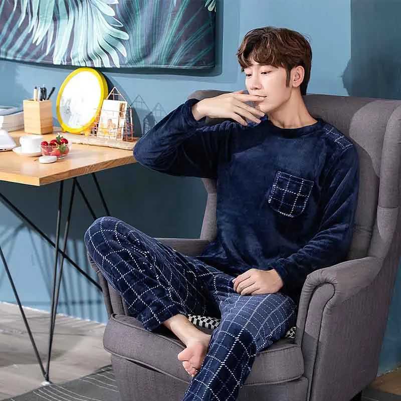 Two Piece Men Autumn and Winter Warm Flannel Pyjamas Sets Blue Long Sleeve Elastic Sleepwear Solid Soft Casual O-Neck homewear Y240913