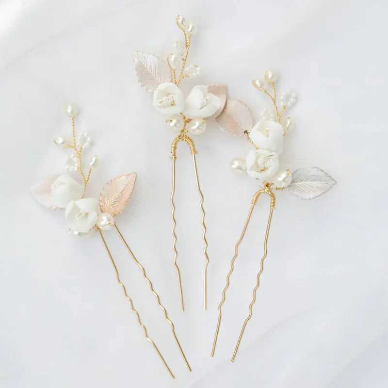 Romantic Gold Silver Color Leaf Bridal Hair Comb Delicate Ceramic Flowers Headpiece Natural Pearl Women Wedding AccessoriesX240913
