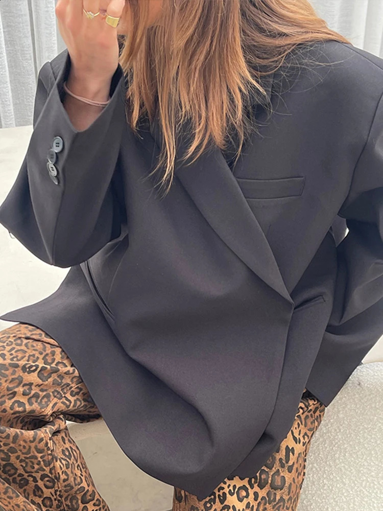 Fashion Lapel Suit Blazer Women Casual Long Sleeve Side Slit Hidden Buckle Gray Jacket Top Lady Loose High Street Outerwear 240904