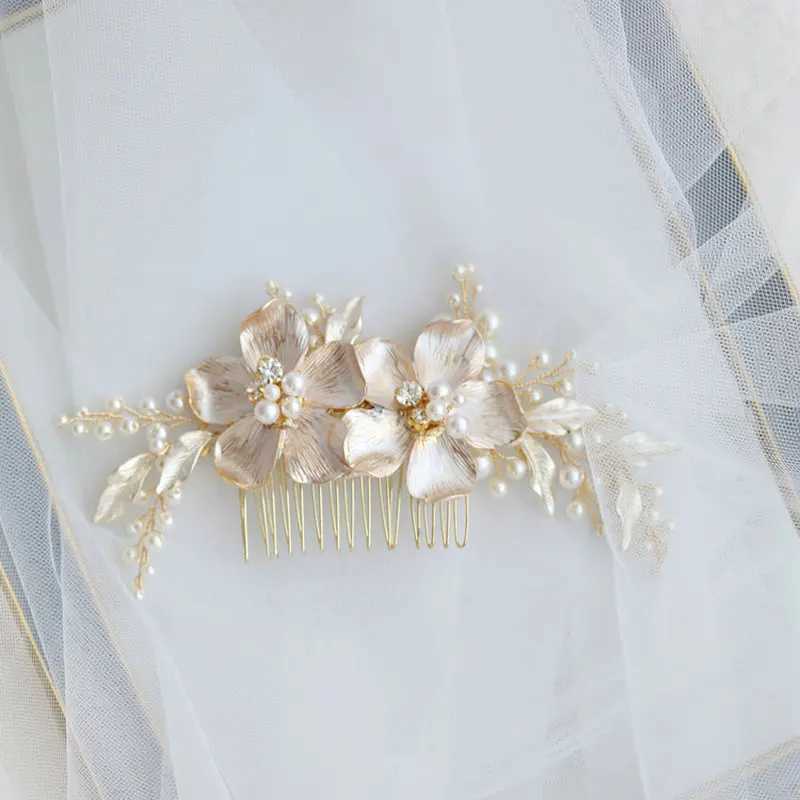 Gorgeous White Enamel Flowers Bridal Hair Comb Pearl Headdress Hand Made Leaf Hair Accessories JewelryX240913