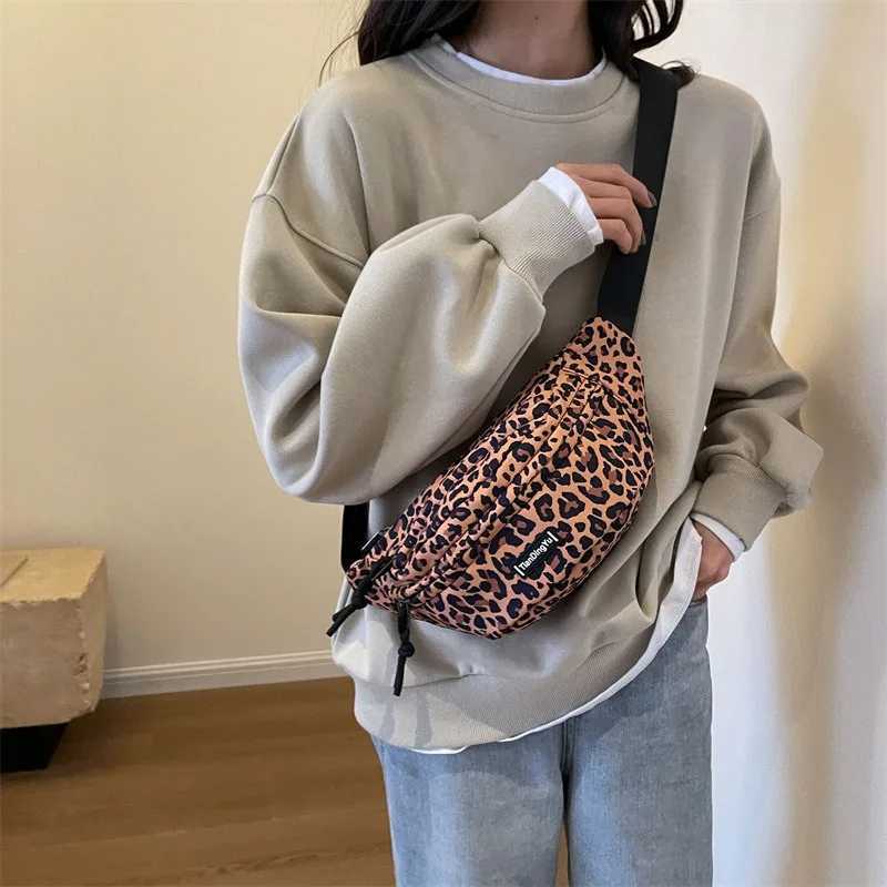 Vintage Leopard Printed Fanny Packs For Women Fashion Zebra Stripe Waist Bag Portable Female Waist Pack Lady Crossbody Chest Bag Z240912