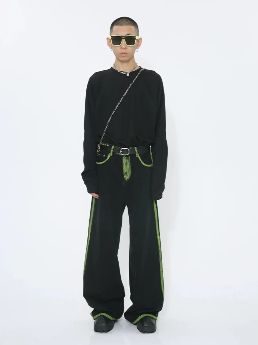 2024 Voguo Relay niche hand drawn graffiti n loose straight black jeans unisex streetwear pantalon homme jean 240912