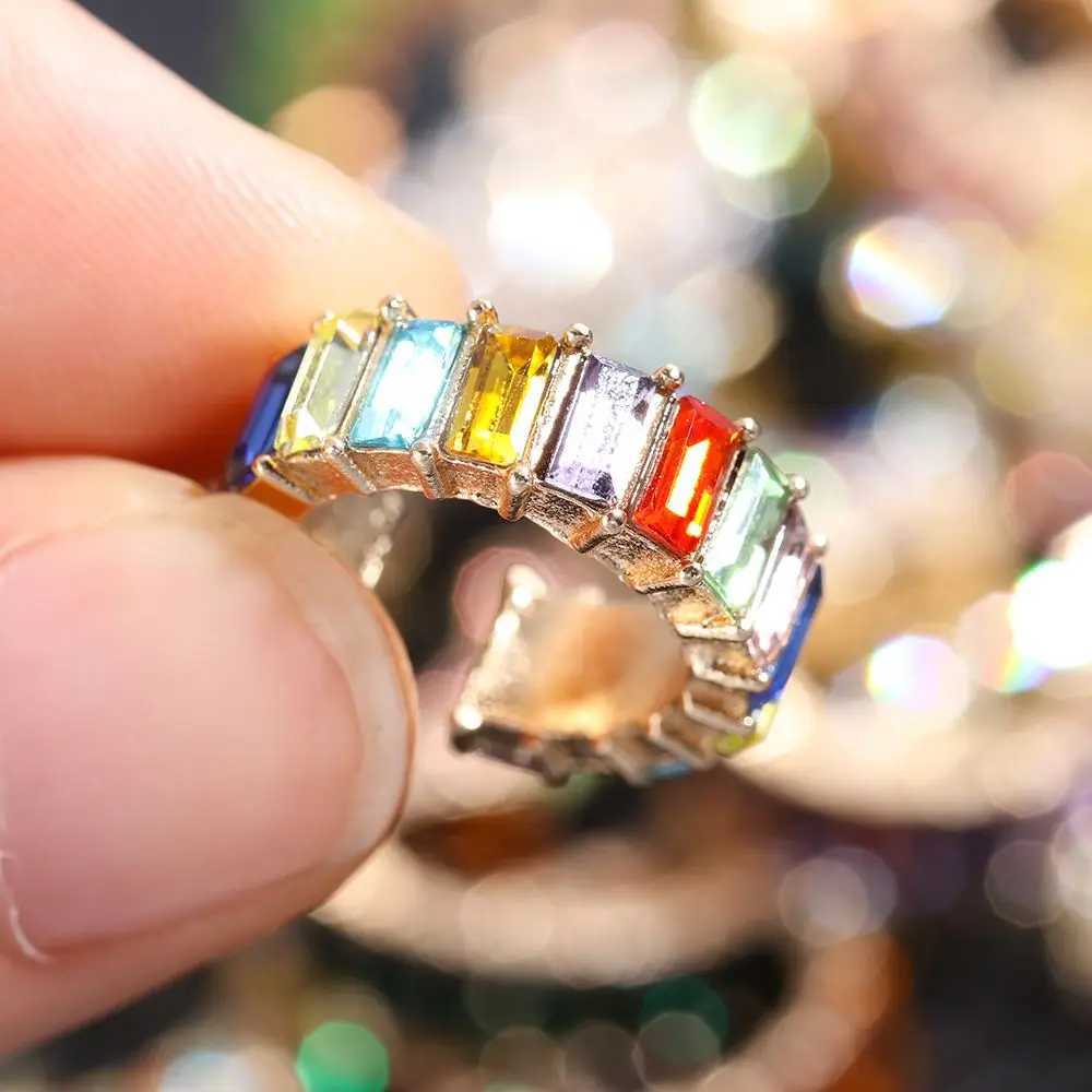 Rainbow CZ Cuff Earrings Women Jewelry Rhinestone Dangle No Pierced Statement Cubic Zirconia Ear Clip on Ear Cuff C-shapedX240913