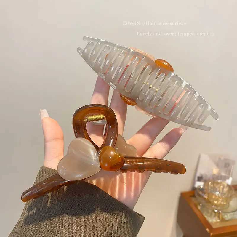 Elegant Temperament Lovely Womens Large Shark Clip Minimalist Hair Clip Curly Grab Clip HeadwearX240912