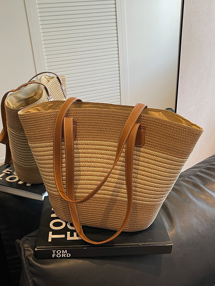 Bag Designer Beach For Women: Large Capacity Hot Striped Woven Handheld Vacation Tote Women: