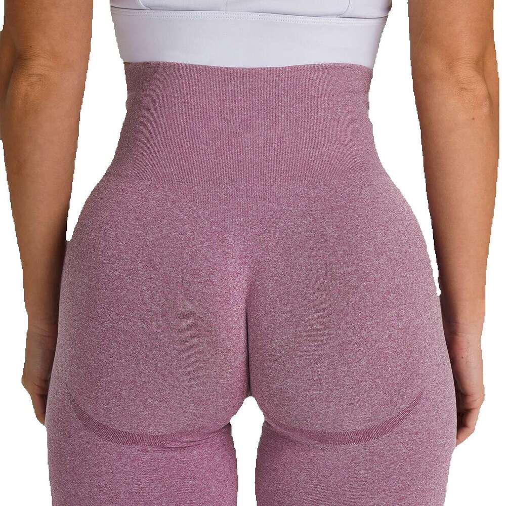 Seamless Knitted Small Crescent Breathable Quick Drying Fitness High Waist Peach Tight Elastic Hip Lifting Yoga Pants Yoga Top Yoga Clothes