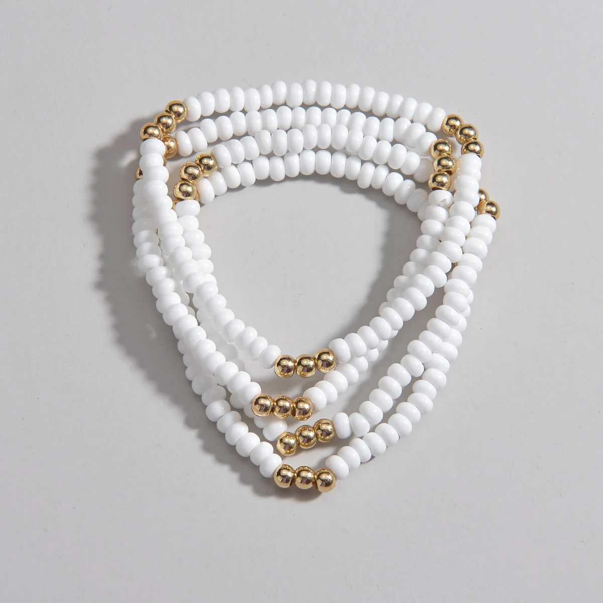 Fashionable and minimalist vacation style available in black and white resin bead bracelet elastic rope jewelry gift W240913