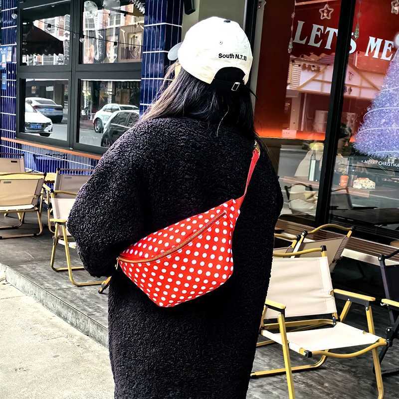 Red white polka dot printed waist bag nylon chest bag outdoor waterproof crossbody bag belt bag sports waist bag with zipper Z240912
