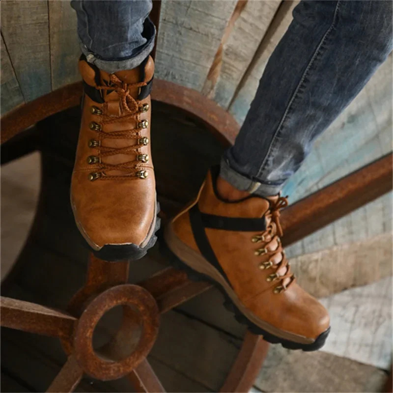 Waterproof Safety New Anti-puncture Steel Working Sneakers Indestructible Work Botas Security Shoes Men Boots 240904