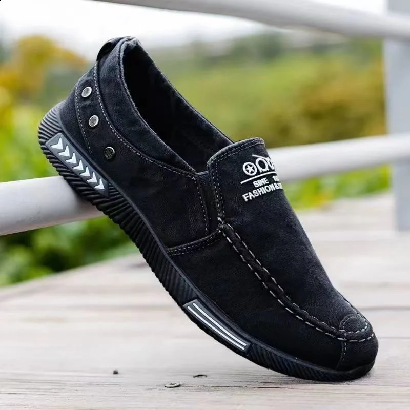 Denim Mens Canvas Shoes Slip on Sneakers Male for Summer Outdoor Driving Moccasin Trendy Vintage Loafers Shoes for Men 240909CJ