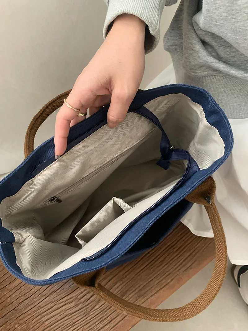 Urban Minimalist Female Student Large Capacity Commuting Horizontal Canvas Single Shoulder Diagonal Cross Portable Tote Bag 240913