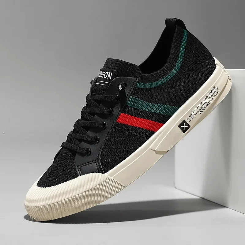 Men's Casual Shoes Fashion Sneakers for Men Light Mesh Breathable Outdoor Walking Loafers Male Flats Zapatos Para Hombres