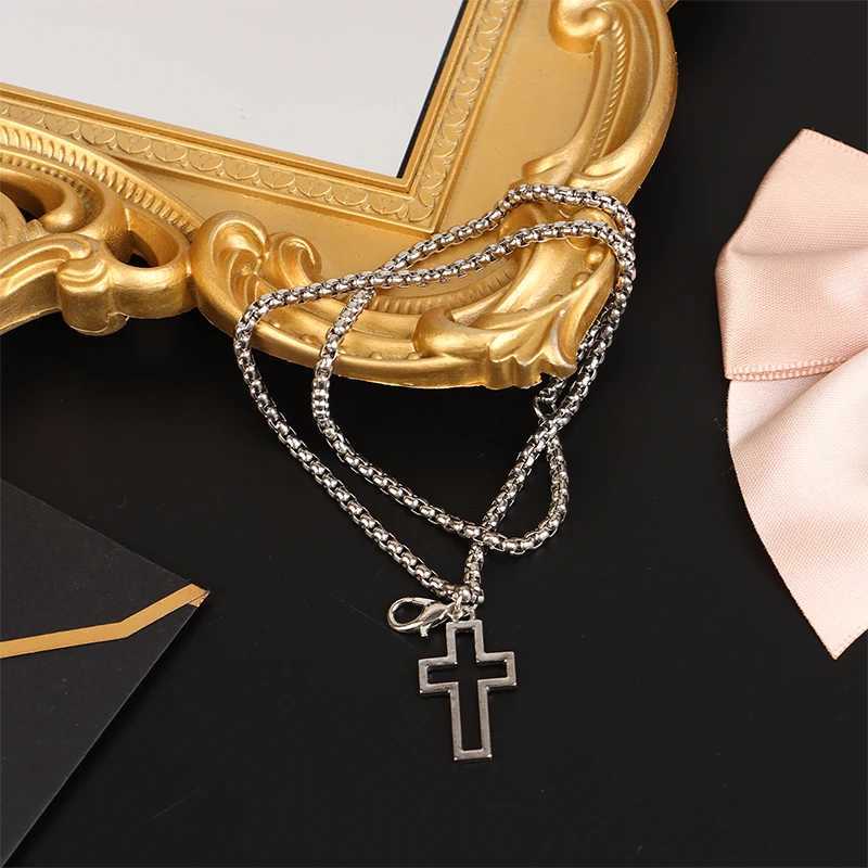 Hollow Cross Pendant Double Layer Bracelet Hip Hop Cool Men Hand Accessories Anniversary Party Jewelry GiftsX240913