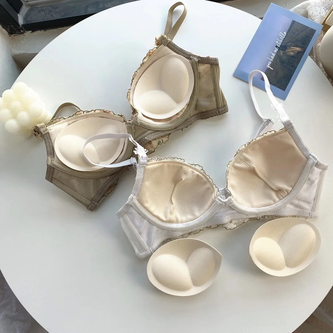 Lightweight y lingerie for women with floral embroidery lace steel ring top support small chest padding adjustable bra 240913