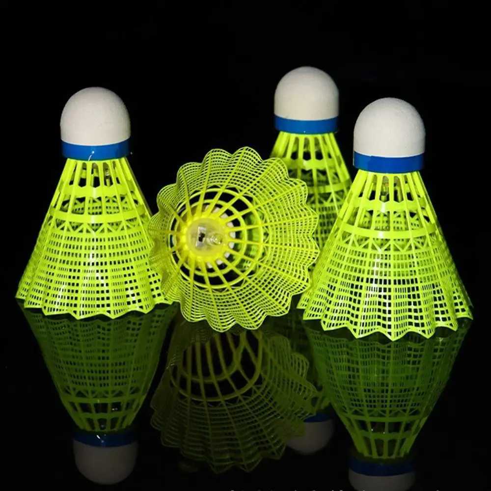 LED Badminton Ball Glowing Light Up Nylon Badminton Shuttlecocks Colorful Lighting Balls Sports Training In/Outdoor Game Y240912