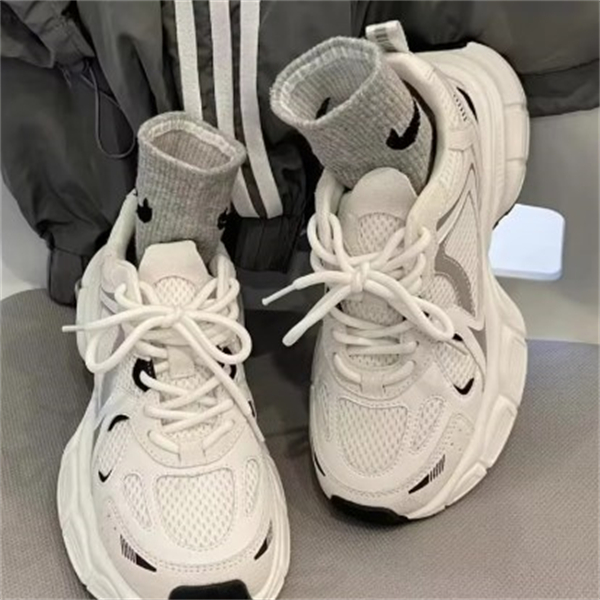 Casual shoes men's and women's sports outdoor breathable training shoes