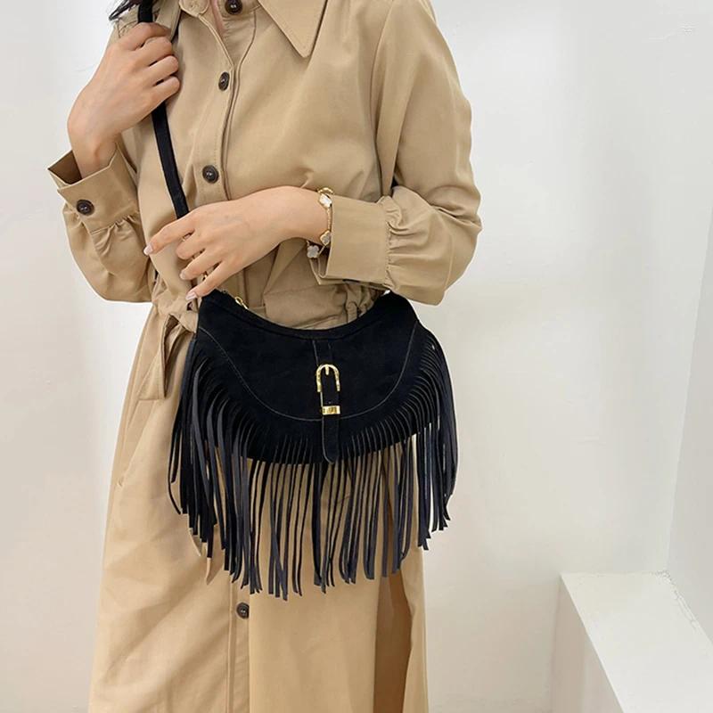 Totes Women Bag Casual Tassel Shoulder Veet Leather Vintage Crossbody Bags Ladys Retro Handbag Bohemian Style Hobos bcc6