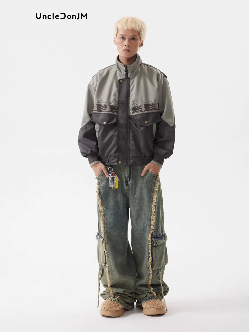 UNCLEDONJM Light Wash Colossus Fit Jeans Multi-pocket Stacked Jeans Distressed Men Jeans 240912