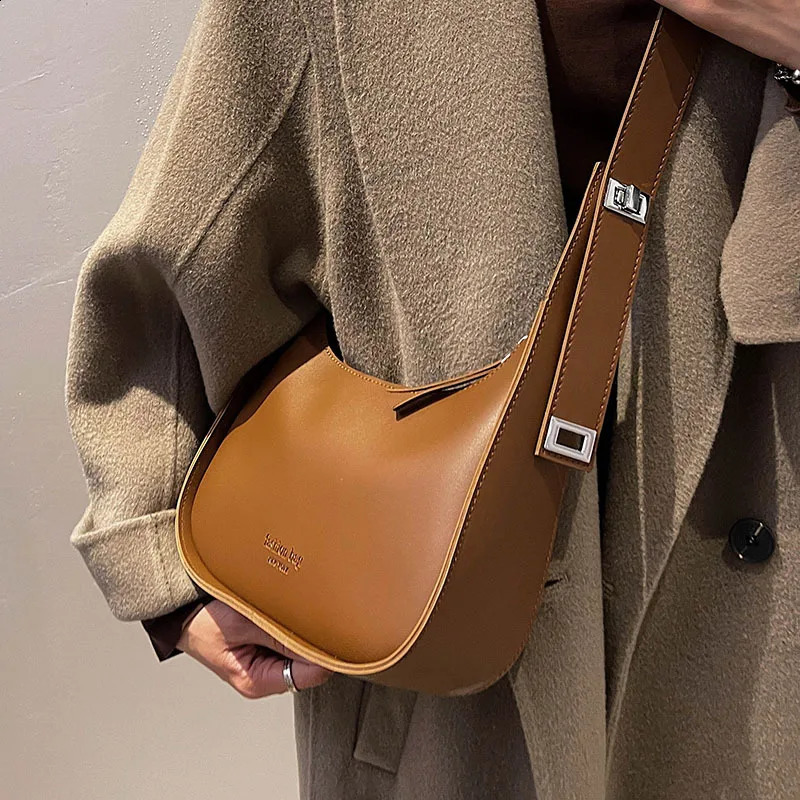 Womens casual shoulder bag PU leather half moon cross bag messenger handbag and wallet shopping mobile wallet Bol 240912