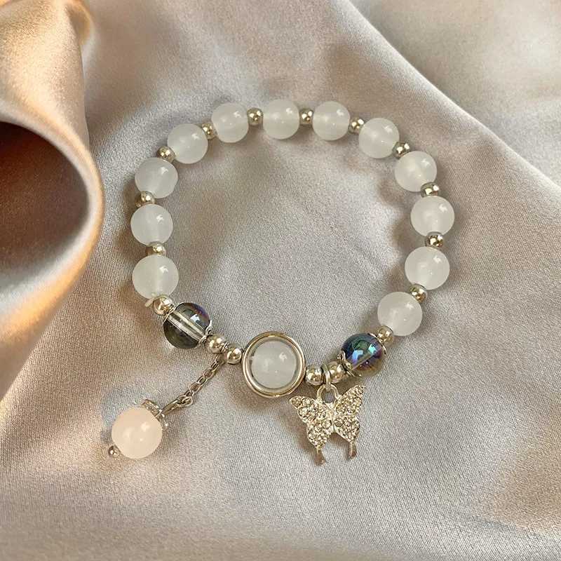 Fashion Butterfly Pendant Bead Charm Bracelet Womens New Chinese Ancient Style Gradient Color Cloud Lock Bell Bracelet Jewelry W240913