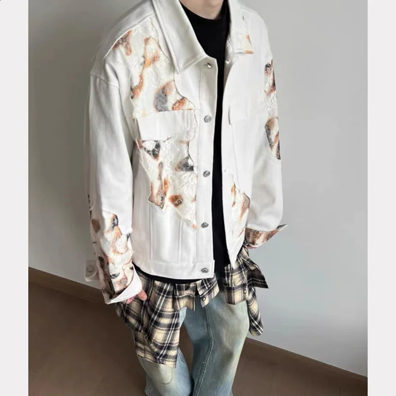 Mens Color Blocked Denim Jacket Spring Y2K American Street Lace Patchwork Loose Cowboy Coats Trend Unisex Outwear 240913