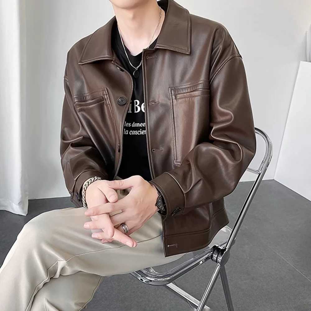 2023 Autumn Mens Retro Lapel Short Long Sleeve Elegant British Pu Textured Leather Casual Jacket Loose Leather Jacket For MenX240913