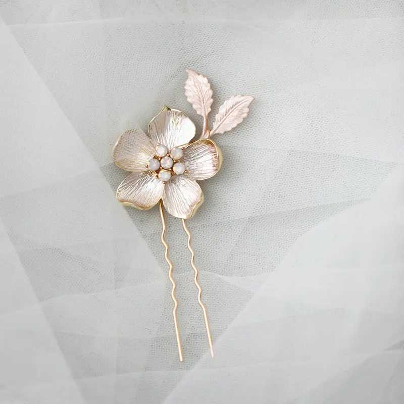 Pretty Flower Hairpin Opal Crystal Bride Wedding Hair Accessories JewelryX240913