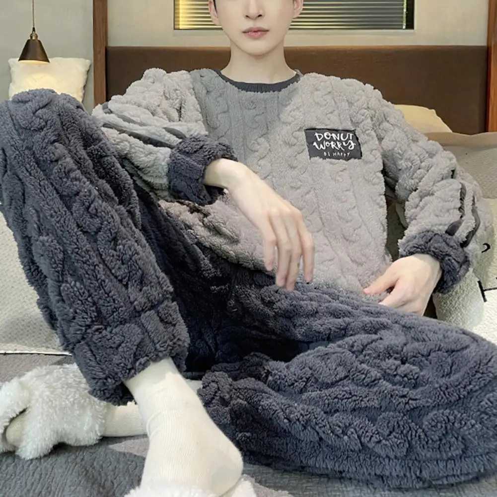 Thickened Homecoat Set Cold Winter Pajamas Mens Winter Pajamas Set with Round Neck Long Sleeve Thick Twisted Texture for Men Y240913