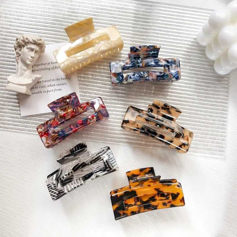 7.5cm Acetate Hair Claw Clips Medium Elegant Hairgrips Korean Hair Shark Clip Fashion Hair Accessories for Women Headdress NewX240912