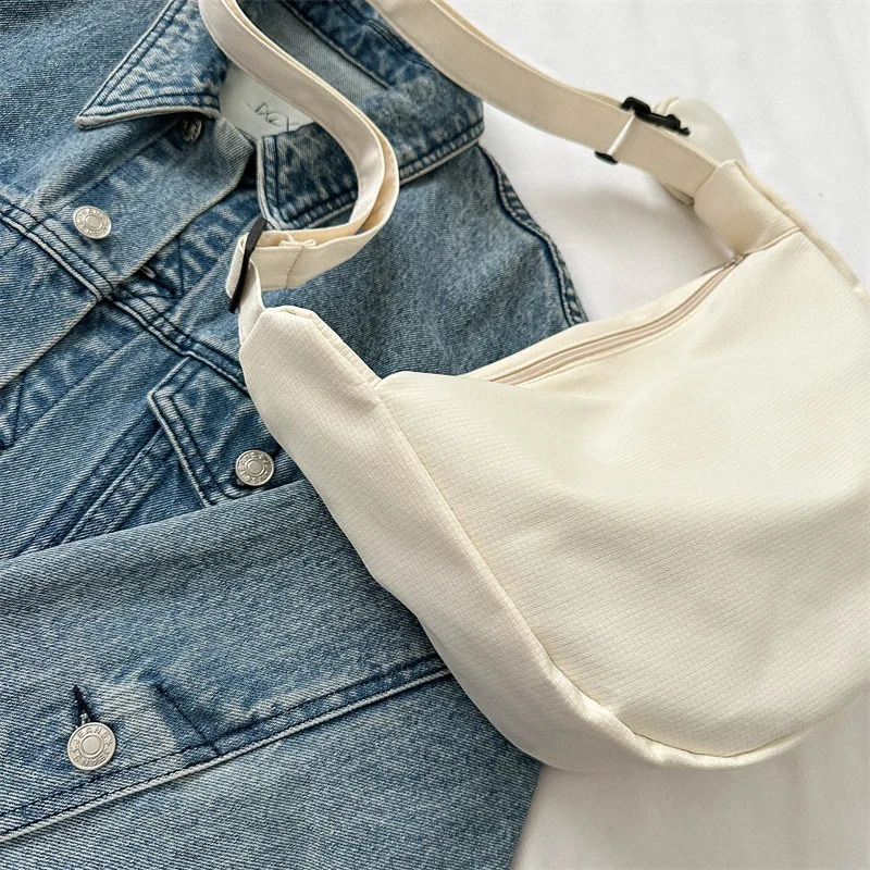 Casual canvas homeless cross body bag womens shoulder bag large capacity handbag womens travel shopping bag womens wallet 240912