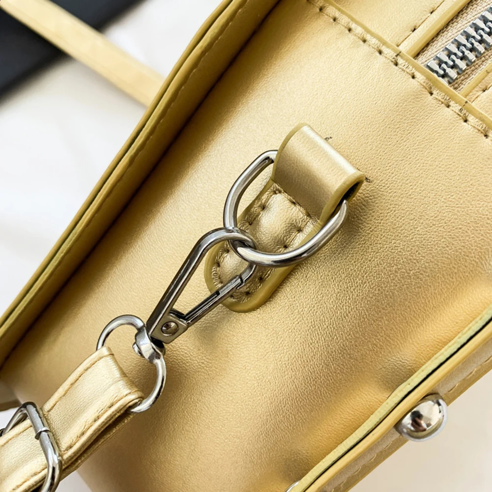 Womens Crossbody Bag Creative PU Shoulder Bag Halloween Handbag Coffin Shape Underarm Phone Bag Makeup Bag 240912