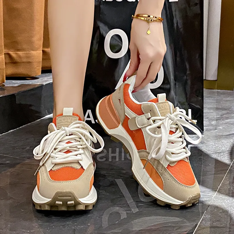 Spring and Autumn Thick soled Forrest Gump Shoes for Women Korean Edition Fashion Dad Shoes Trendy Commuting Women Casual Sports Single Shoes